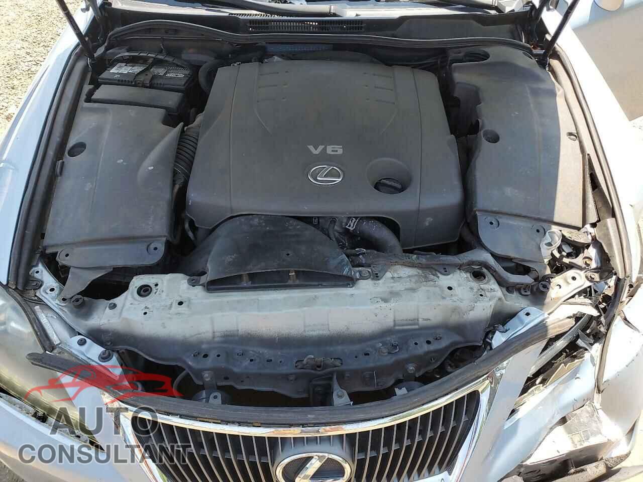 LEXUS IS 2012 - JTHCF5C20C5056466