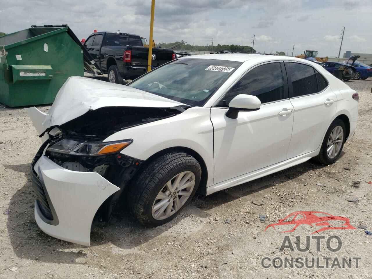 TOYOTA CAMRY 2024 - 4T1C11AK9RU863462