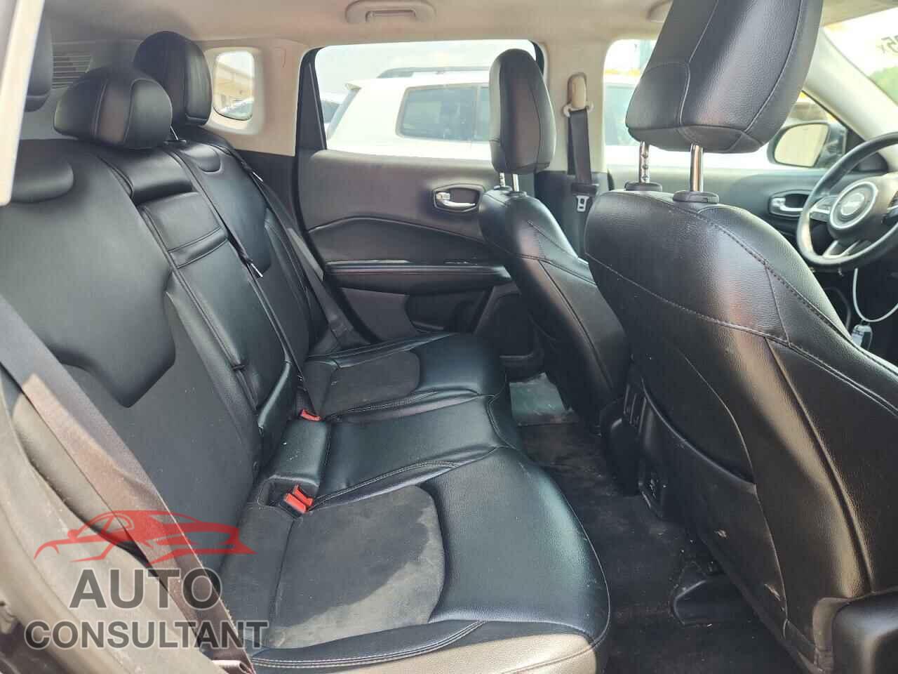 JEEP COMPASS 2018 - 3C4NJDBBXJT349633
