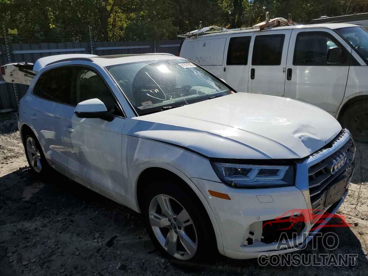 AUDI Q5 2018 - WA1BNAFY2J2071844