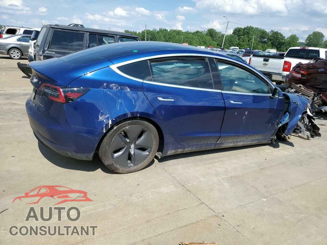TESLA MODEL 3 2019 - 5YJ3E1EB2KF533423
