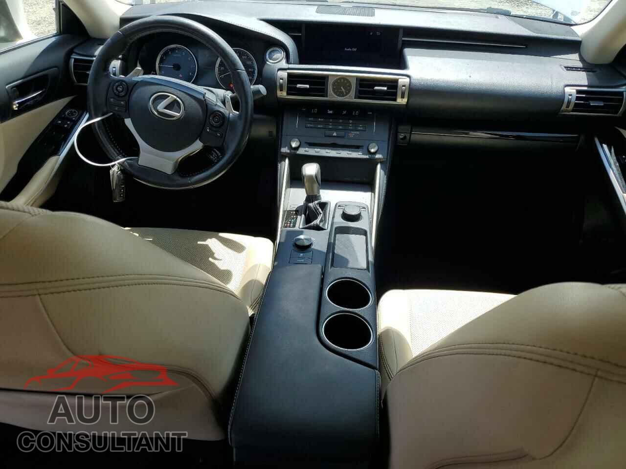 LEXUS IS 2016 - JTHBA1D27G5031958