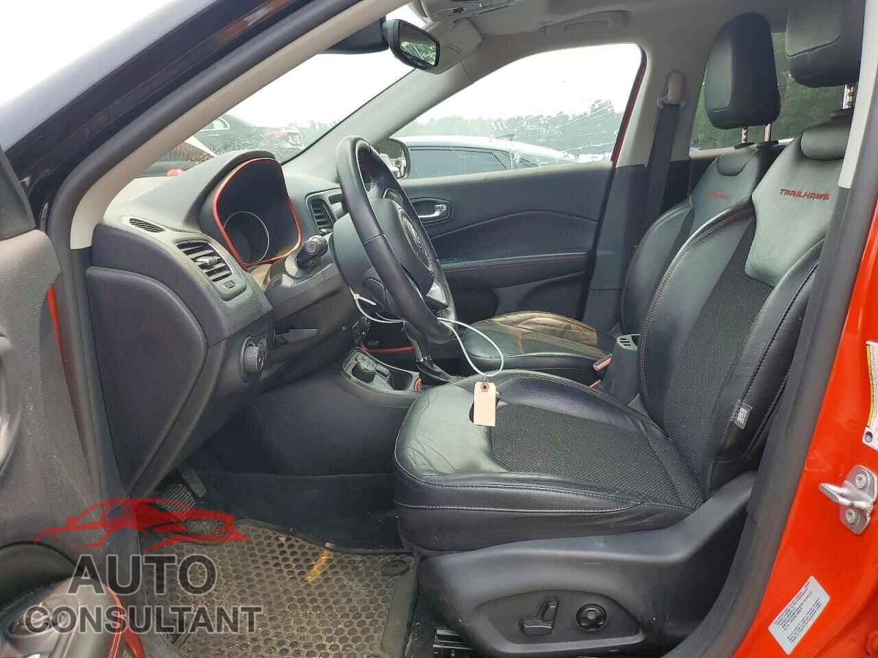JEEP COMPASS 2018 - 3C4NJDDB9JT128845