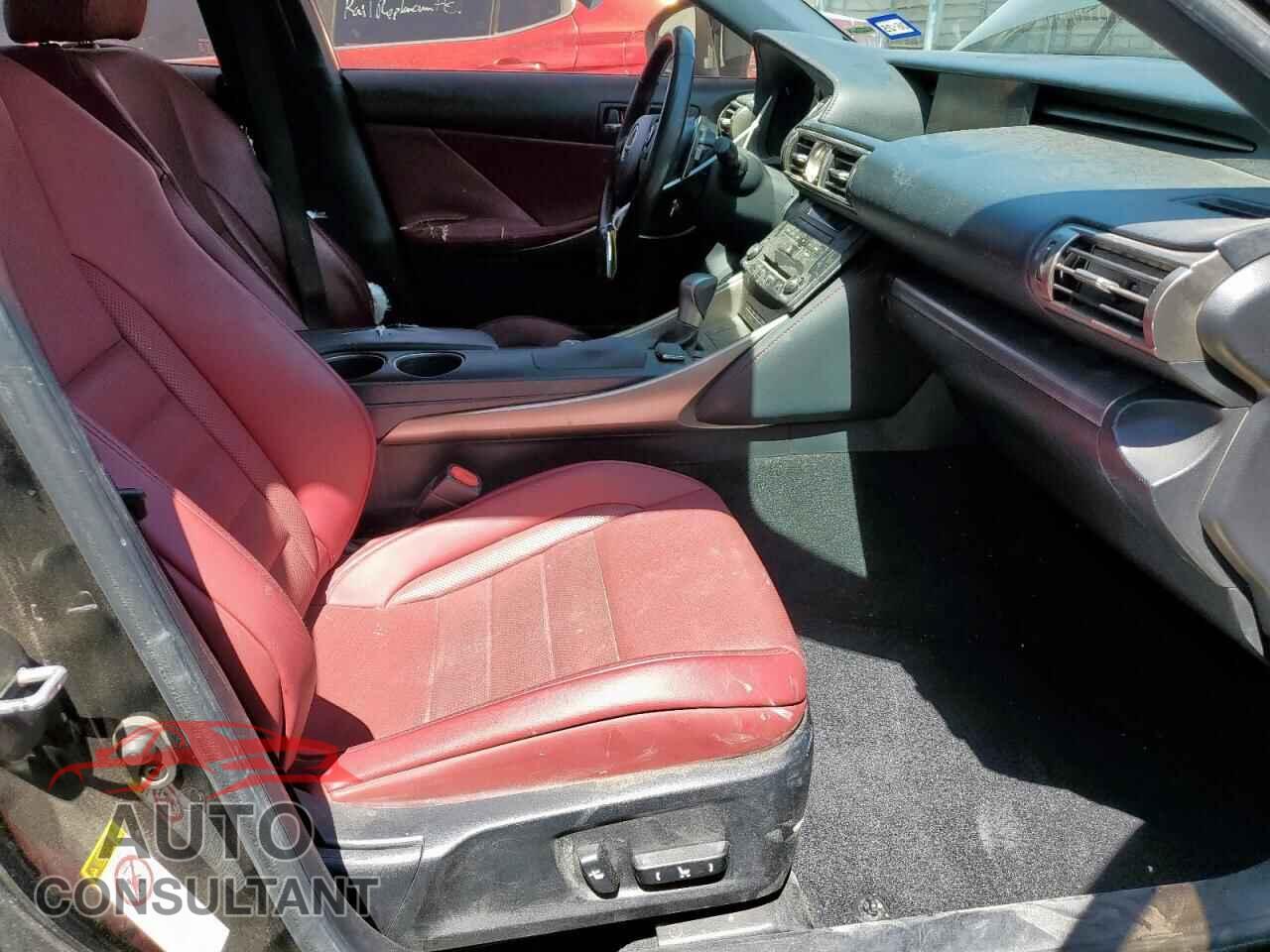 LEXUS IS 2015 - JTHBE1D22F5014987
