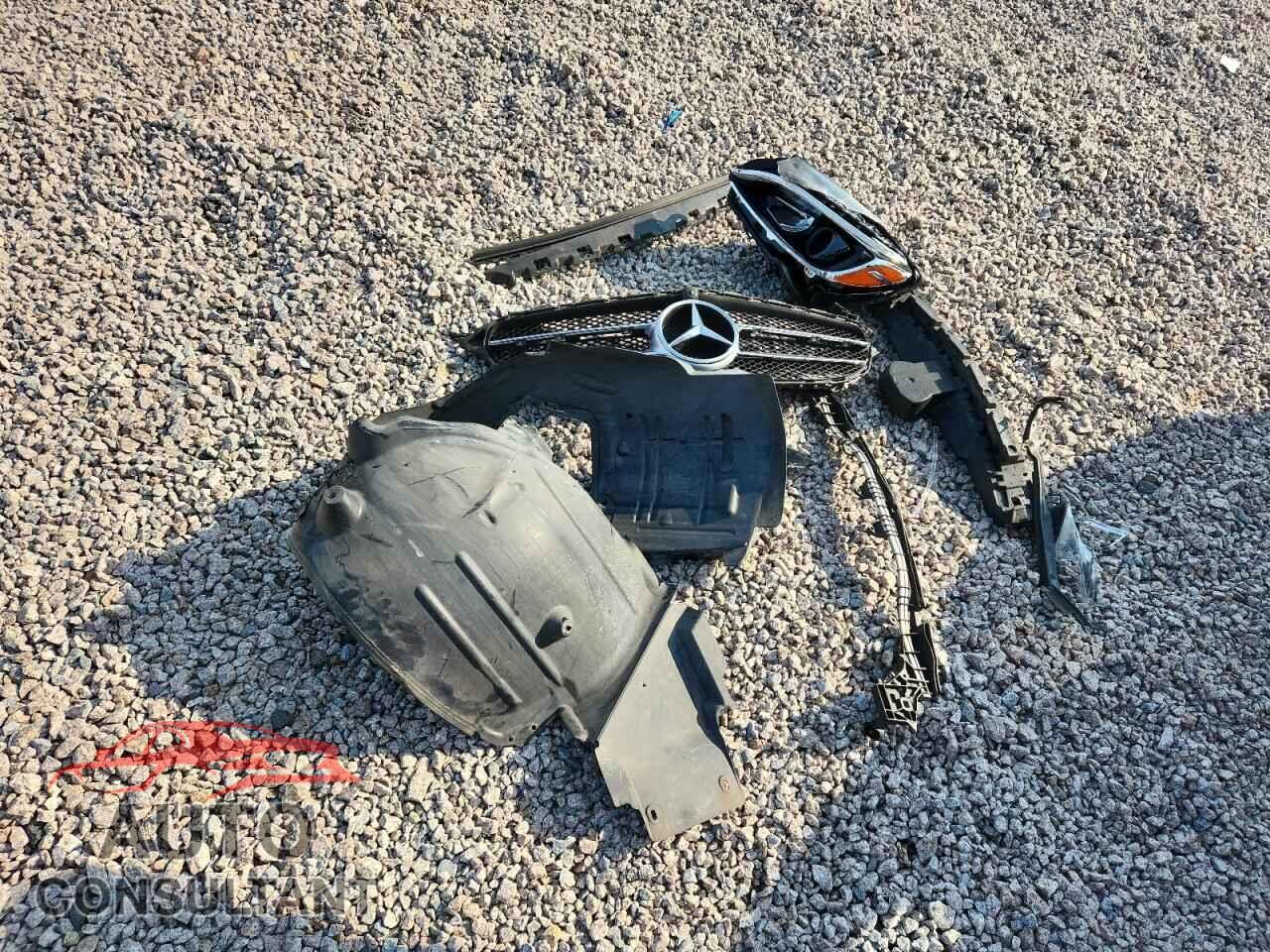 MERCEDES-BENZ C-CLASS 2017 - 55SWF4KB3HU197319