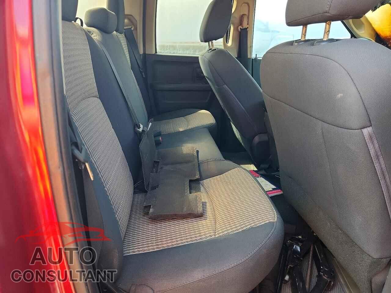 DODGE RAM 1500 2012 - 1C6RD7FT1CS213285