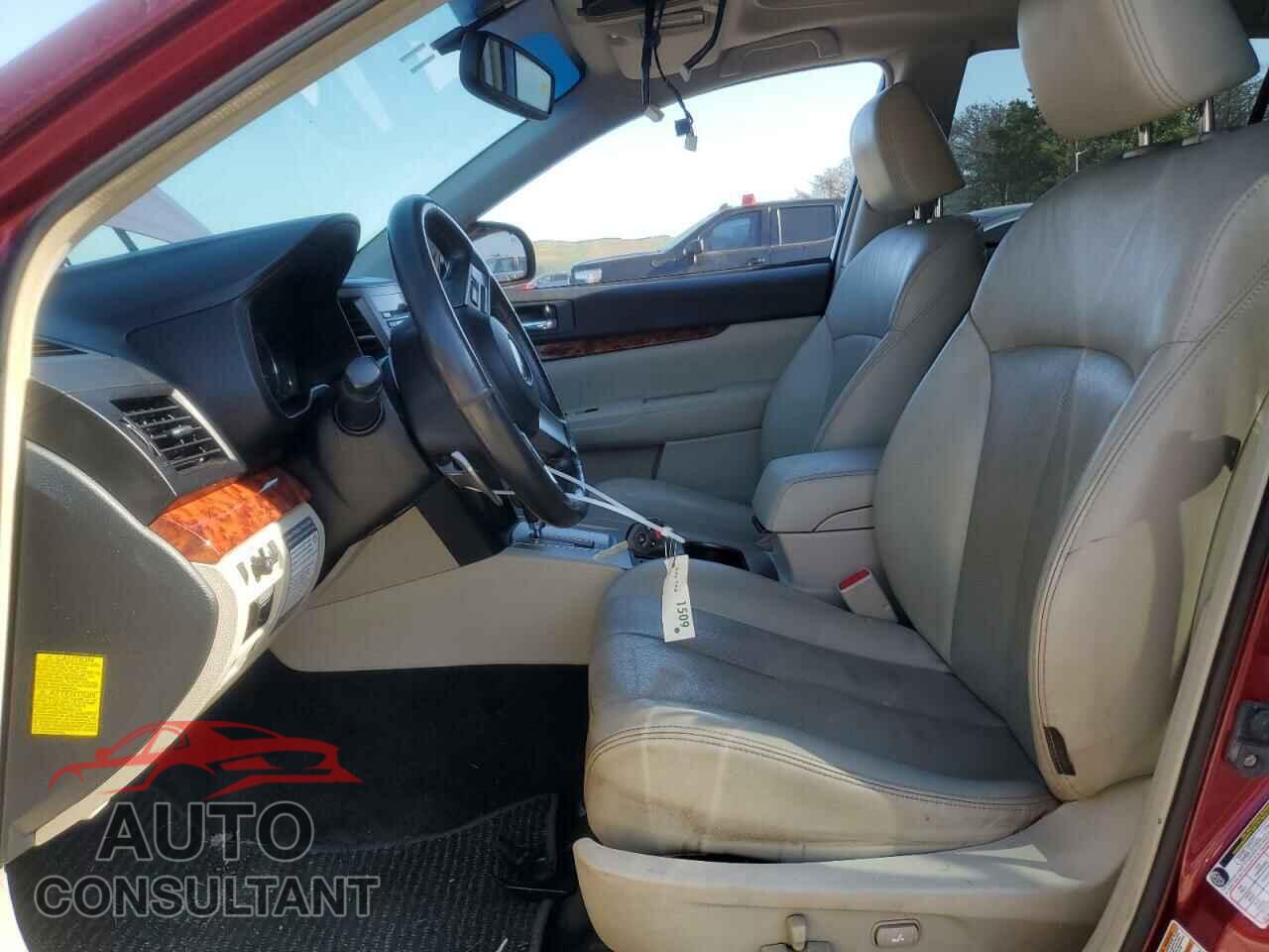 SUBARU OUTBACK 2011 - 4S4BRBKC7B3345878