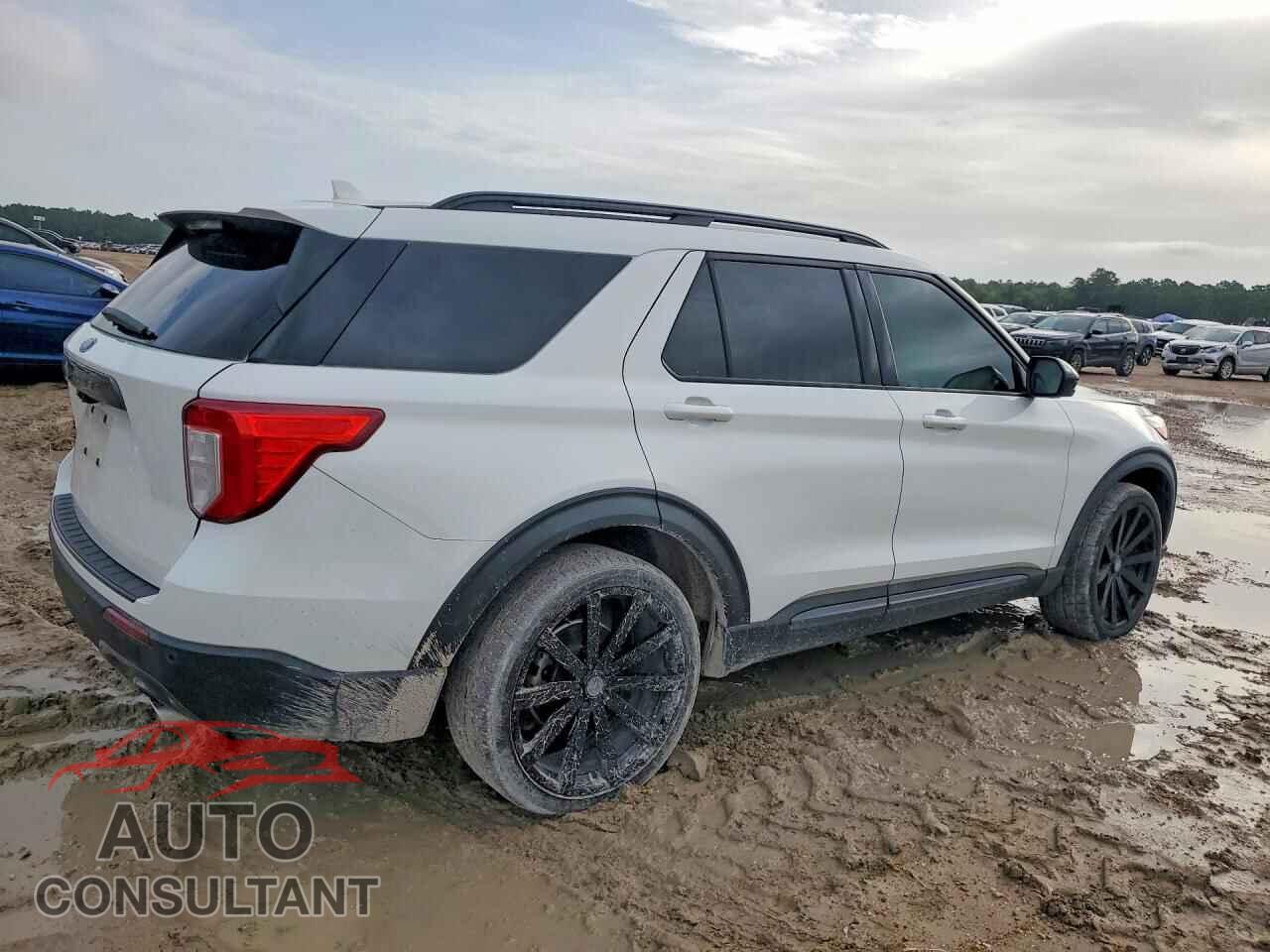 FORD EXPLORER 2022 - 1FMSK7DH1NGB09573