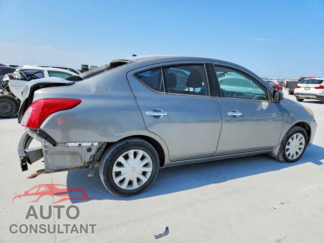 NISSAN VERSA 2012 - 3N1CN7AP1CL895978