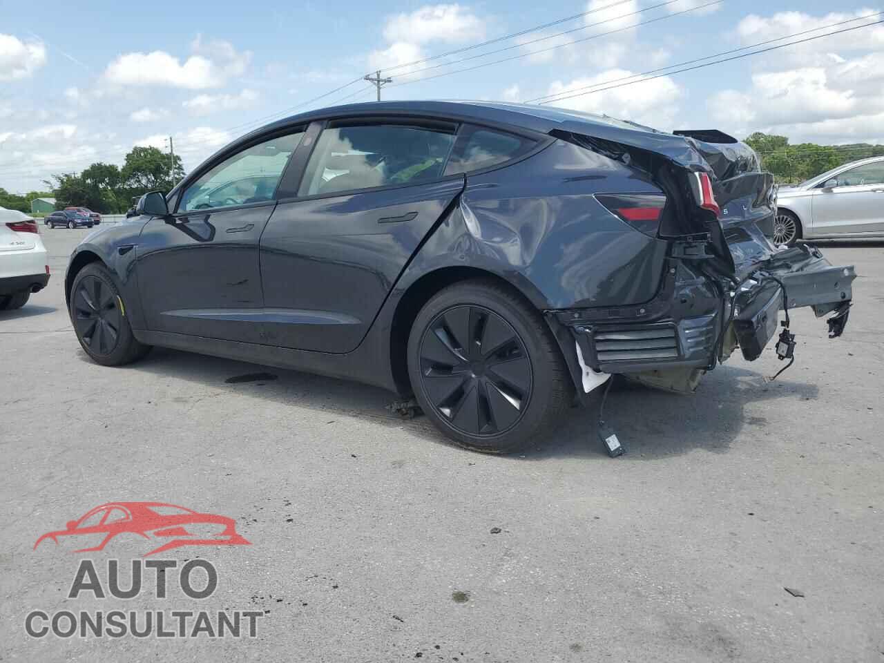 TESLA MODEL 3 2025 - 5YJ3E1EA9SF001061