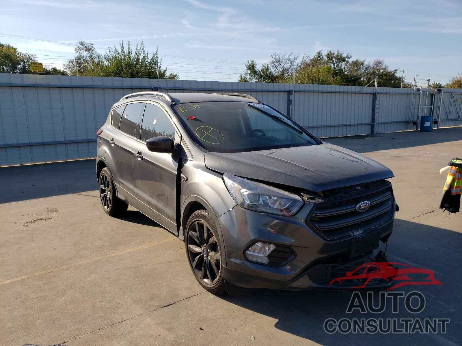 FORD ESCAPE 2019 - 1FMCU0HDXKUA53529