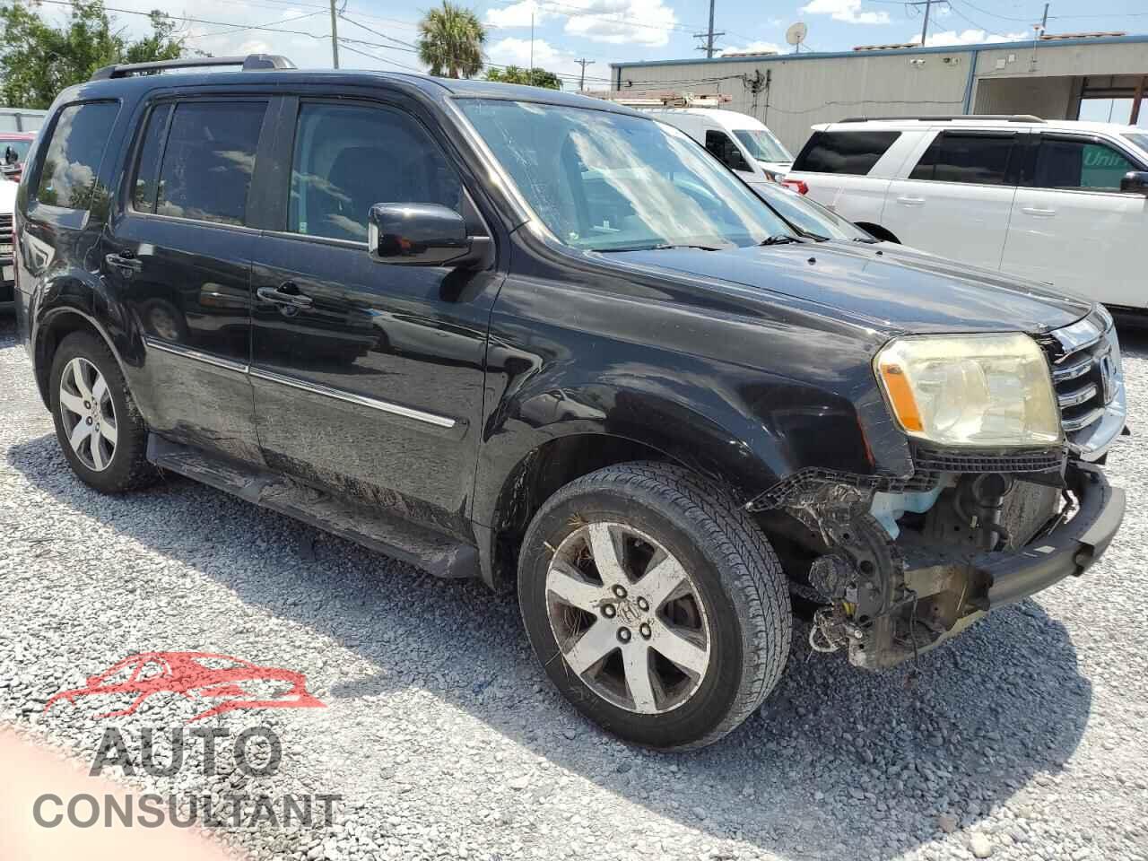 HONDA PILOT 2013 - 5FNYF3H94DB041860