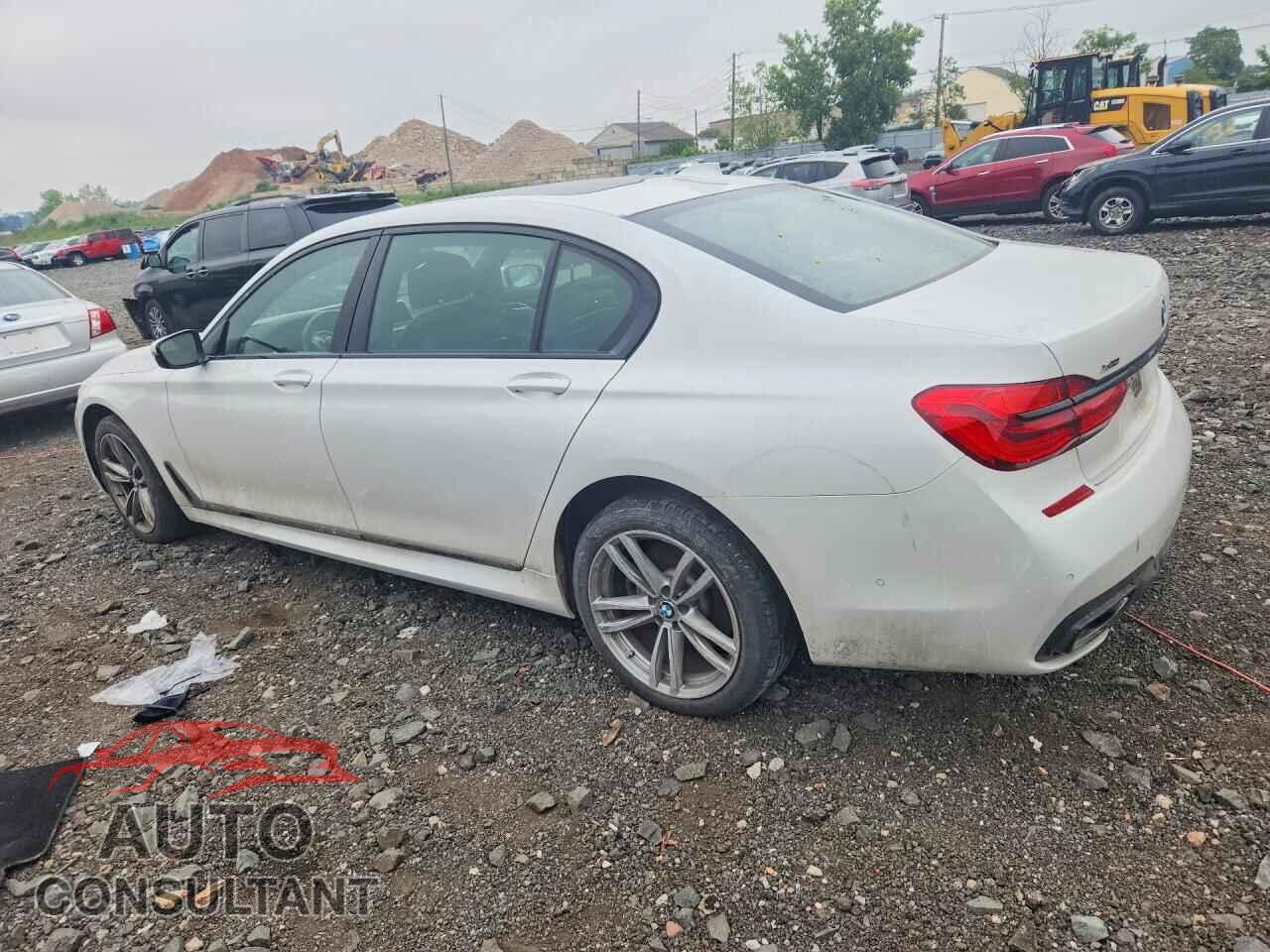 BMW 7 SERIES 2019 - WBA7F2C55KB240004