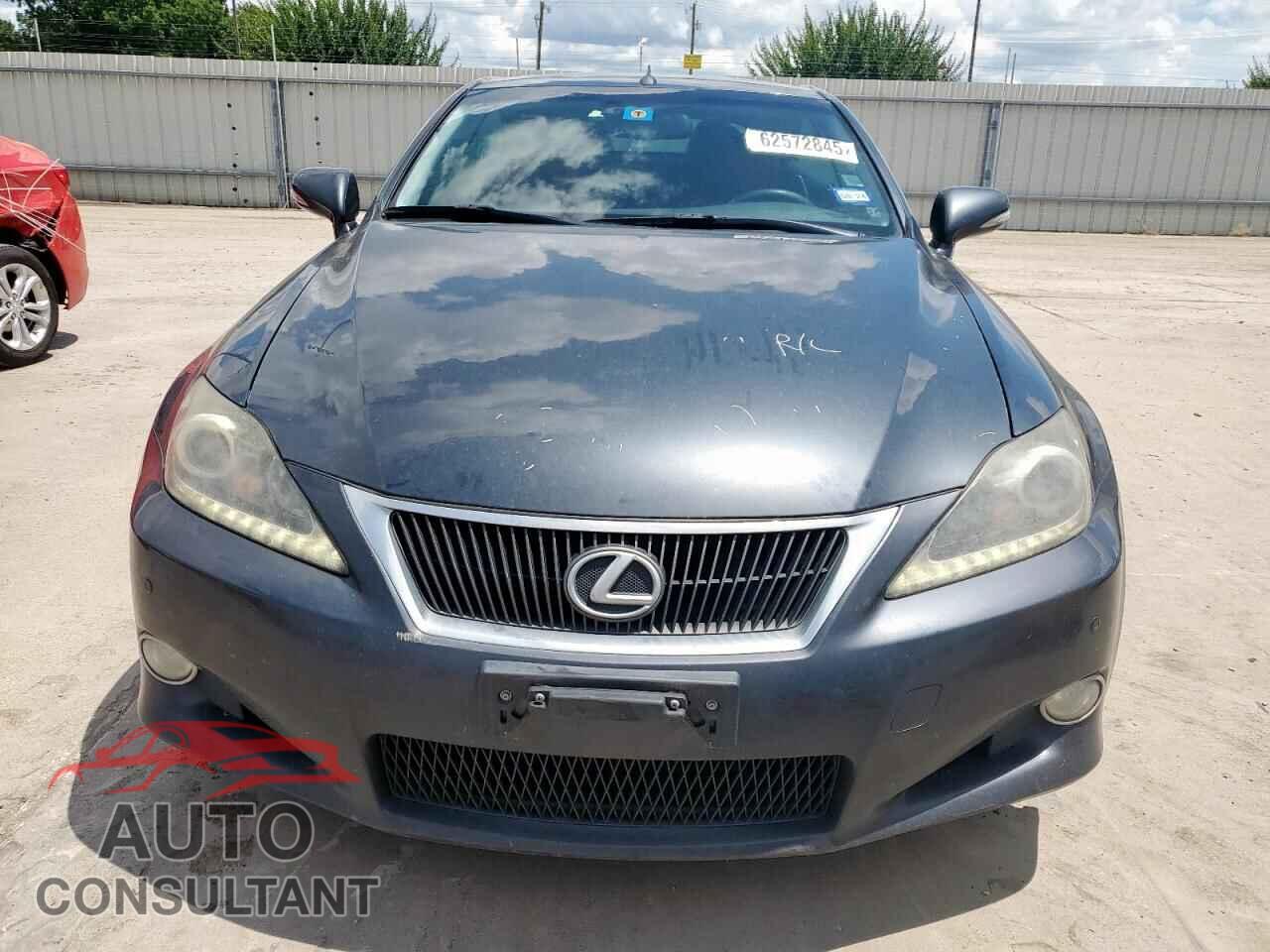 LEXUS IS 2011 - JTHFF2C2XB2519905
