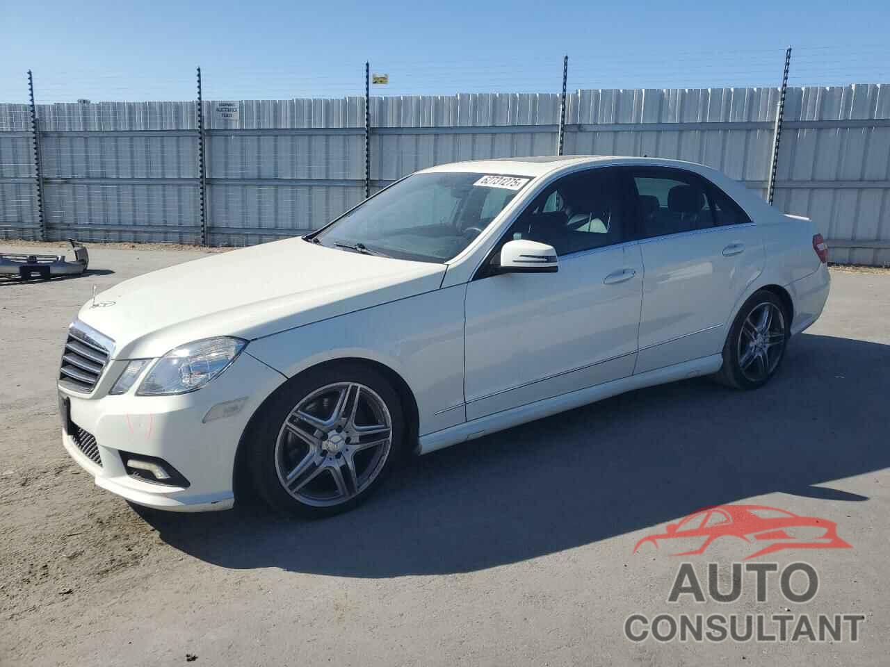 MERCEDES-BENZ E-CLASS 2011 - WDDHF5GB2BA504848