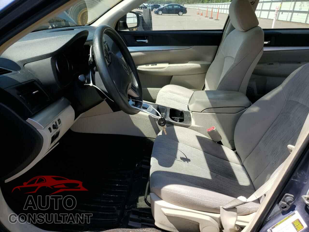 SUBARU LEGACY 2014 - 4S3BMBA63E3025475