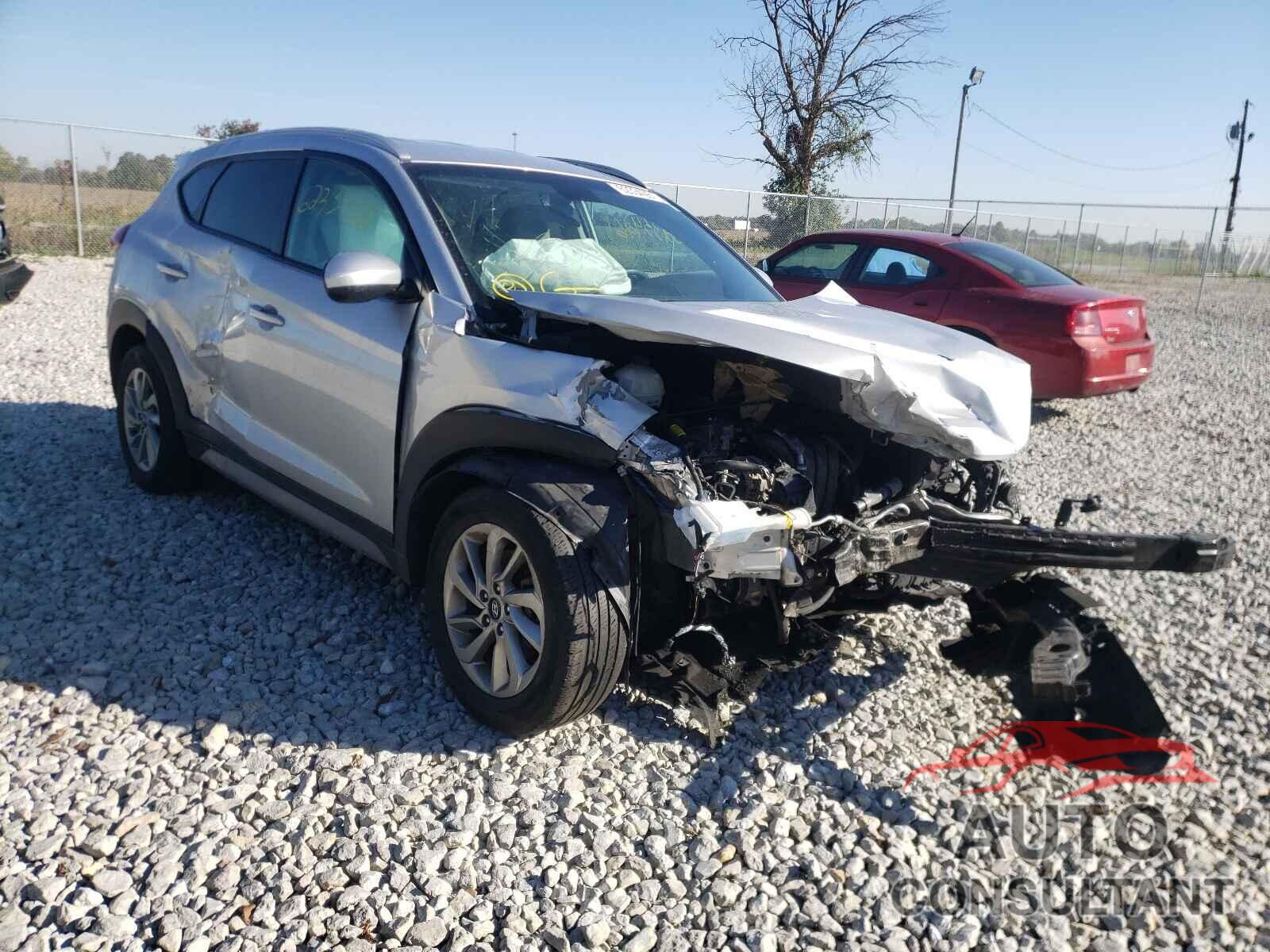HYUNDAI TUCSON 2018 - KM8J3CA47JU665840