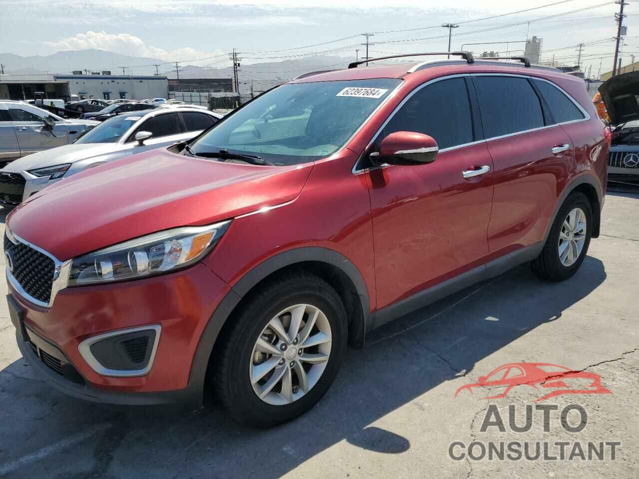KIA SORENTO 2018 - 5XYPG4A51JG370669