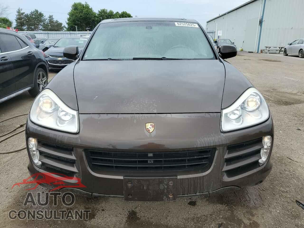 PORSCHE CAYENNE 2009 - WP1AA29P19LA13248
