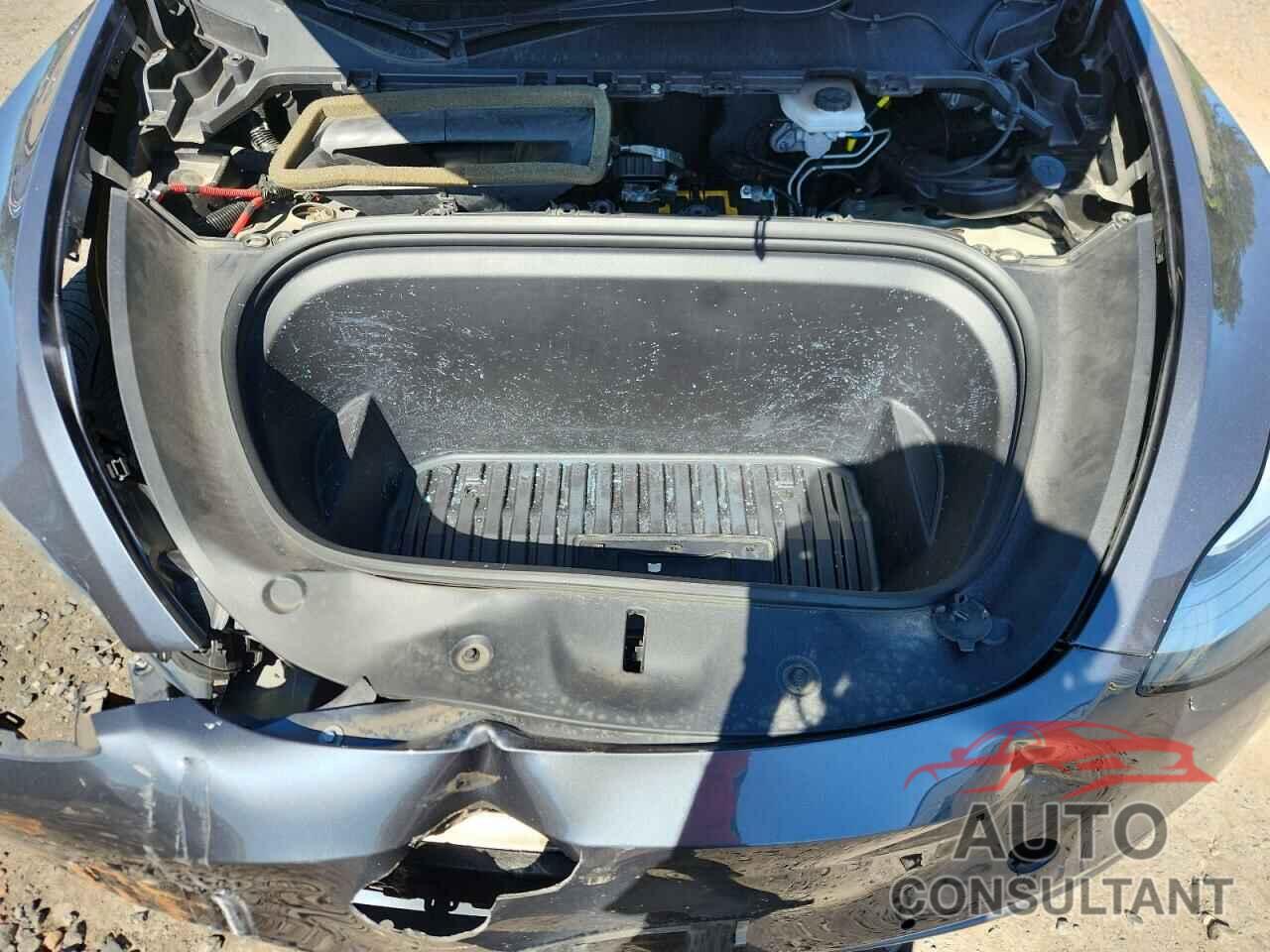 TESLA MODEL Y 2020 - 5YJYGDEE1LF016353