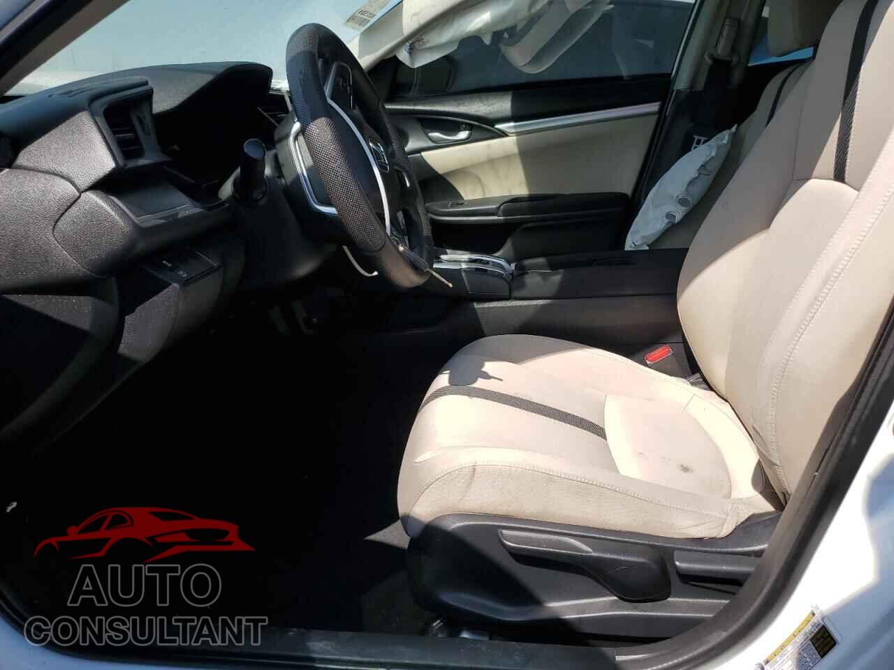 HONDA CIVIC 2018 - 19XFC2F59JE034592
