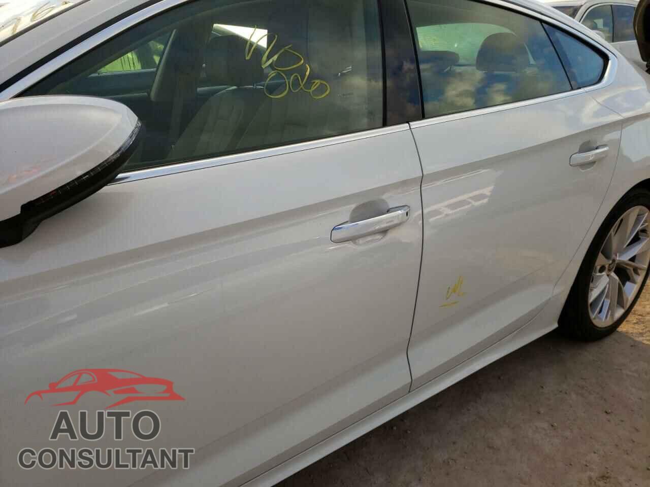 AUDI A5 2021 - WAUCBCF56MA061636