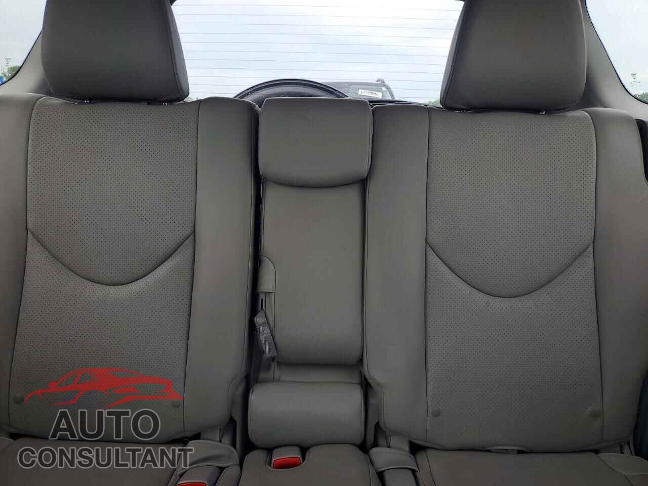 TOYOTA RAV4 2012 - 2T3DF4DV3CW250054