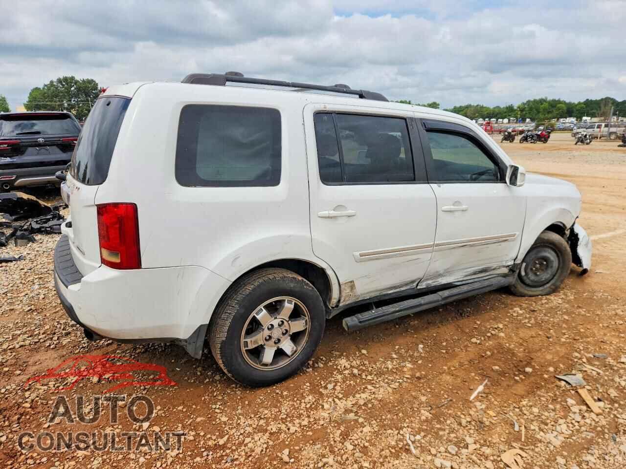 HONDA PILOT 2010 - 5FNYF3H93AB001295