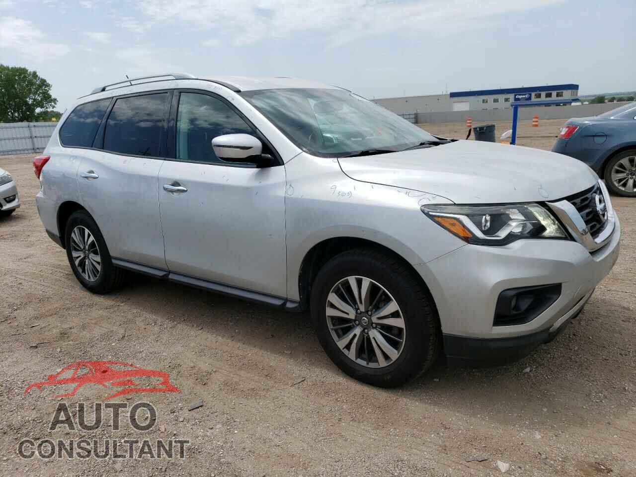 NISSAN PATHFINDER 2017 - 5N1DR2MM8HC617880