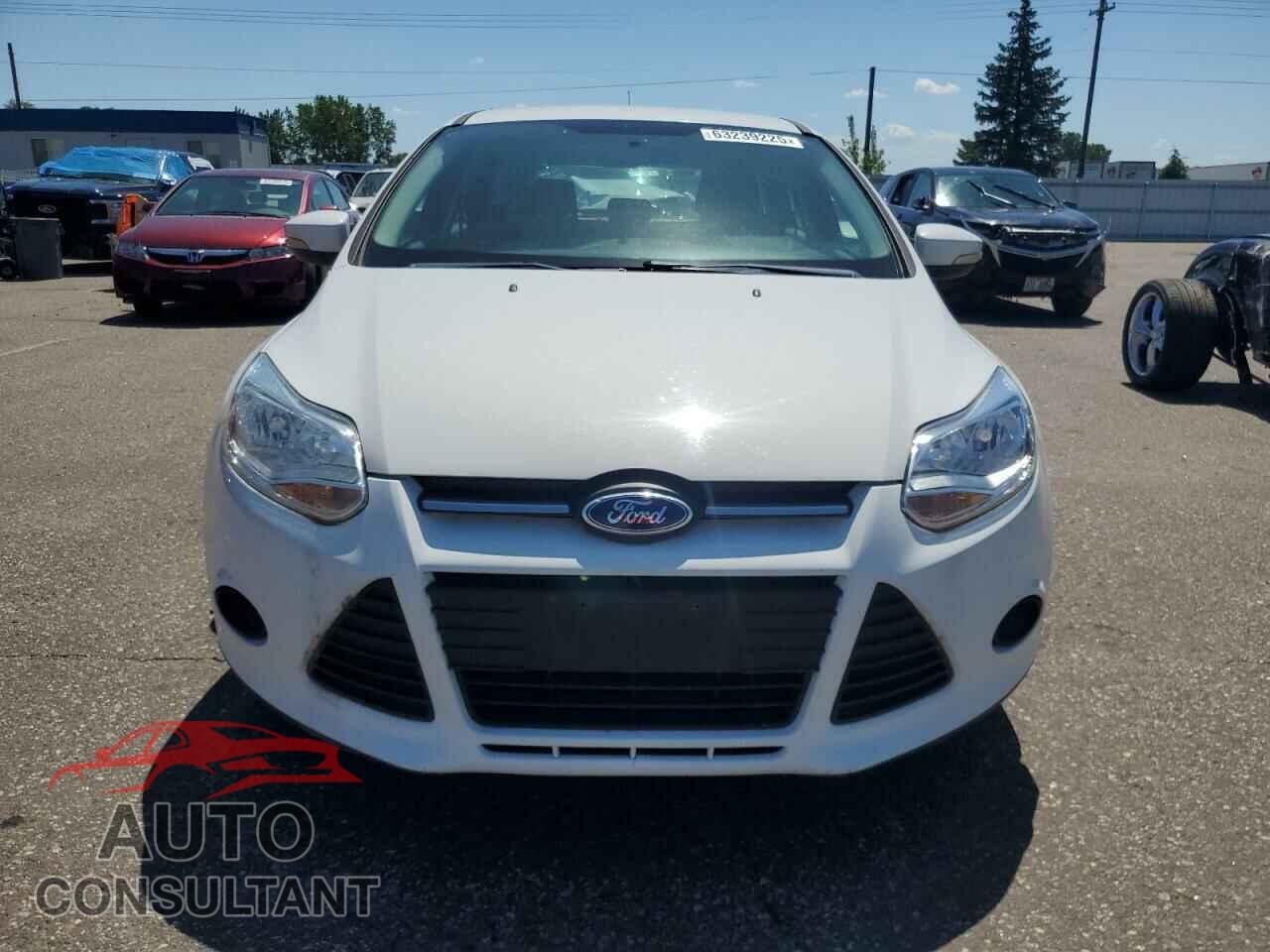 FORD FOCUS 2014 - 1FADP3K21EL323689