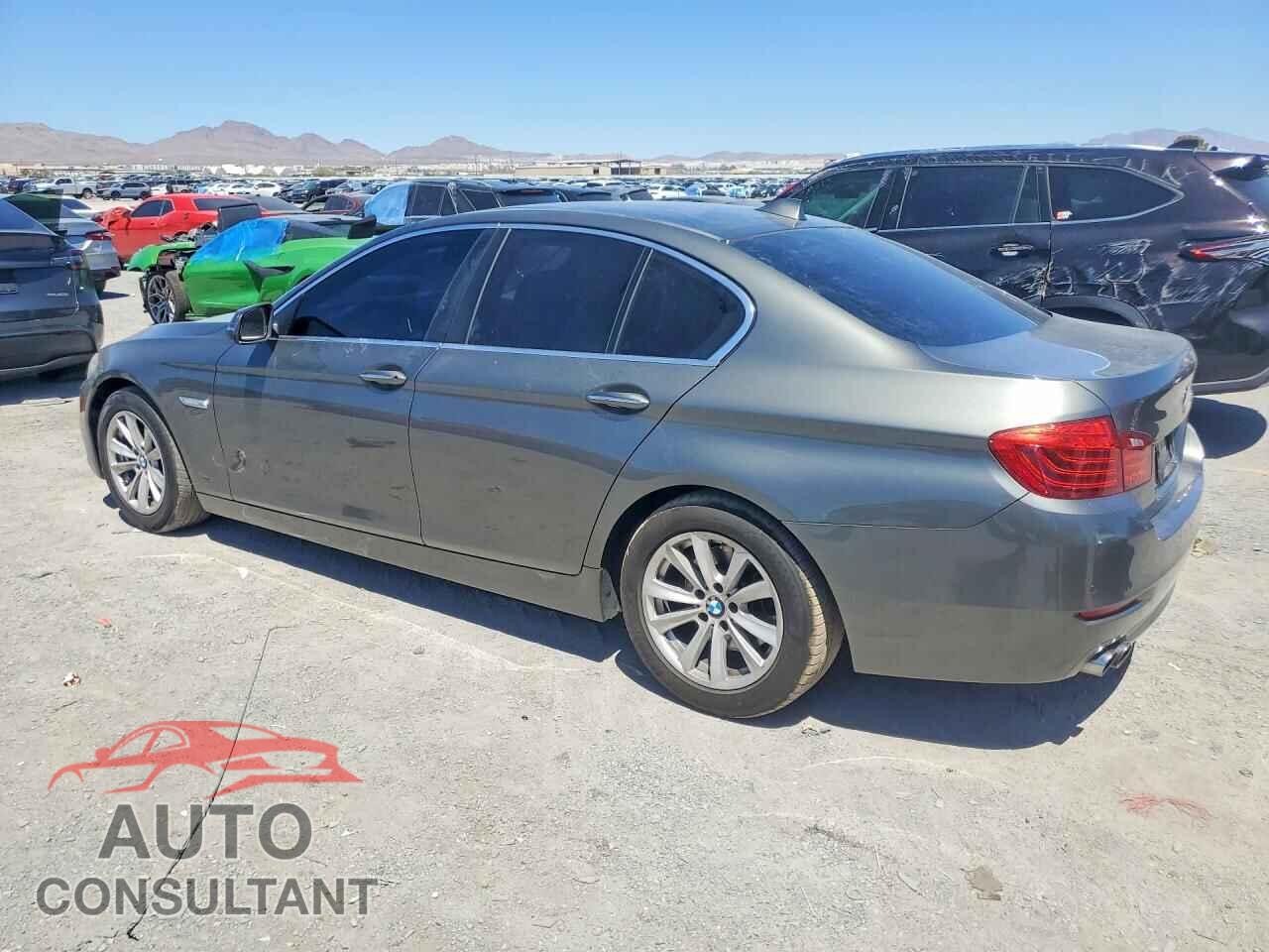 BMW 5 SERIES 2015 - WBA5A5C57FD515423