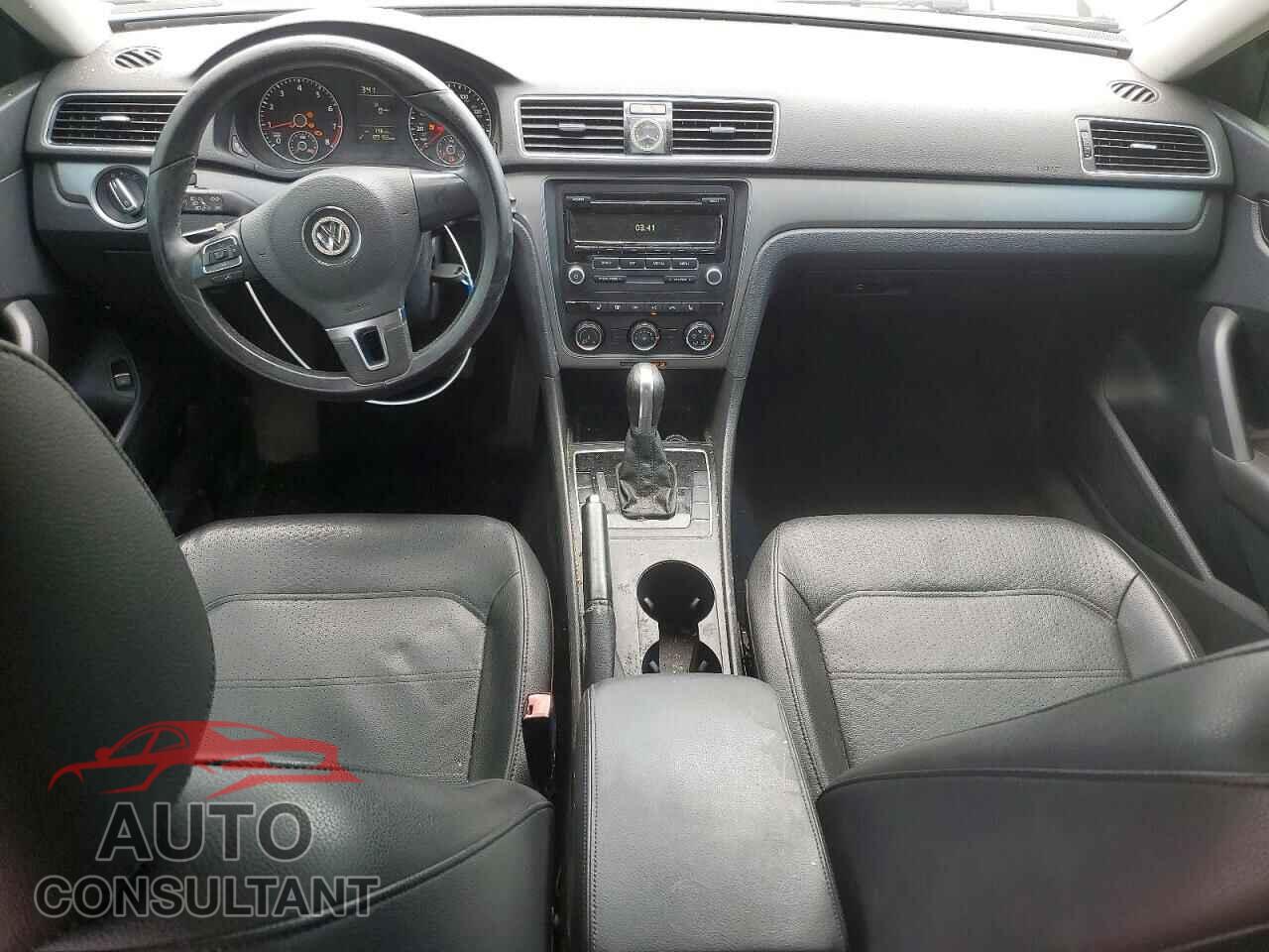 VOLKSWAGEN PASSAT 2014 - 1VWAT7A3XEC032857