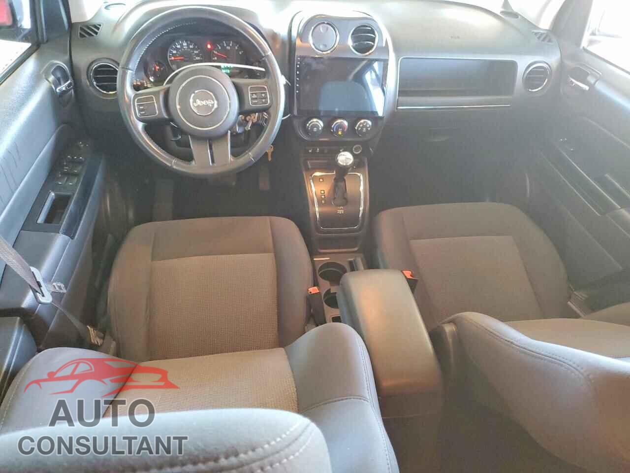 JEEP COMPASS 2012 - 1C4NJCEA3CD627147