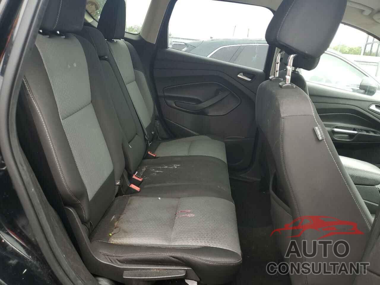FORD ESCAPE 2017 - 1FMCU9GD0HUB25322