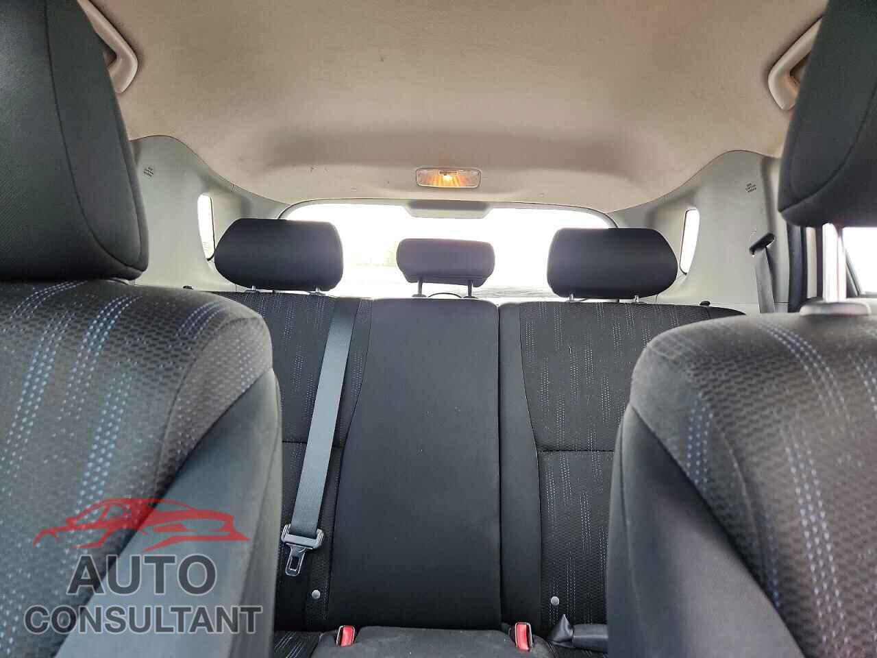 TOYOTA MATRIX 2011 - 2T1KU4EEXBC671130