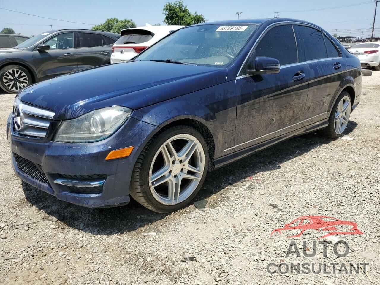 MERCEDES-BENZ C-CLASS 2013 - WDDGF4HB7DA856850