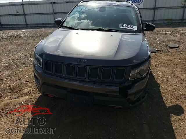 JEEP COMPASS 2017 - 3C4NJDDB5HT657784