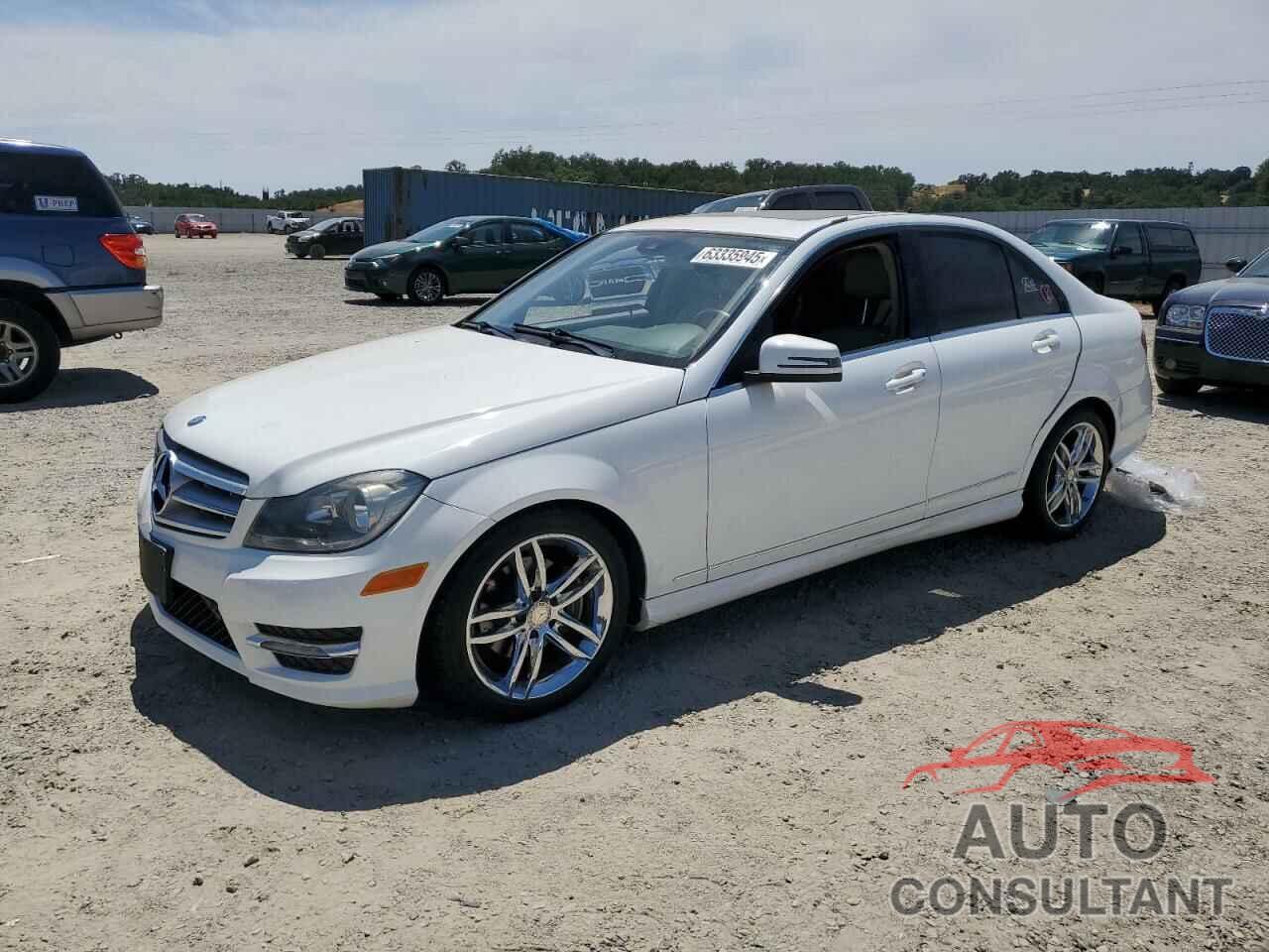 MERCEDES-BENZ C-CLASS 2013 - WDDGF4HB0DR264286