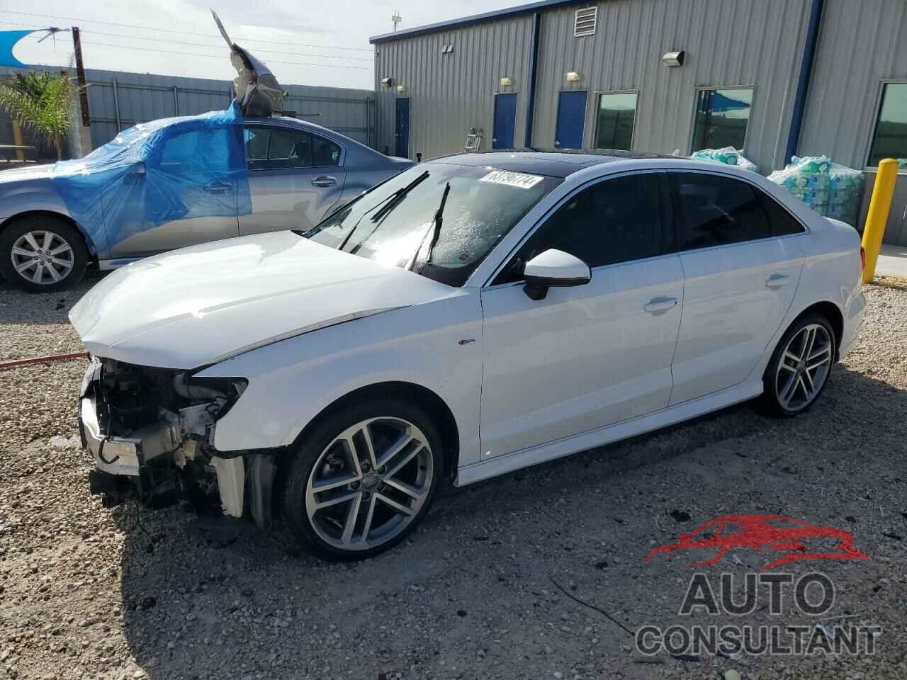 AUDI A3 2018 - WAUJ8GFF9J1081185