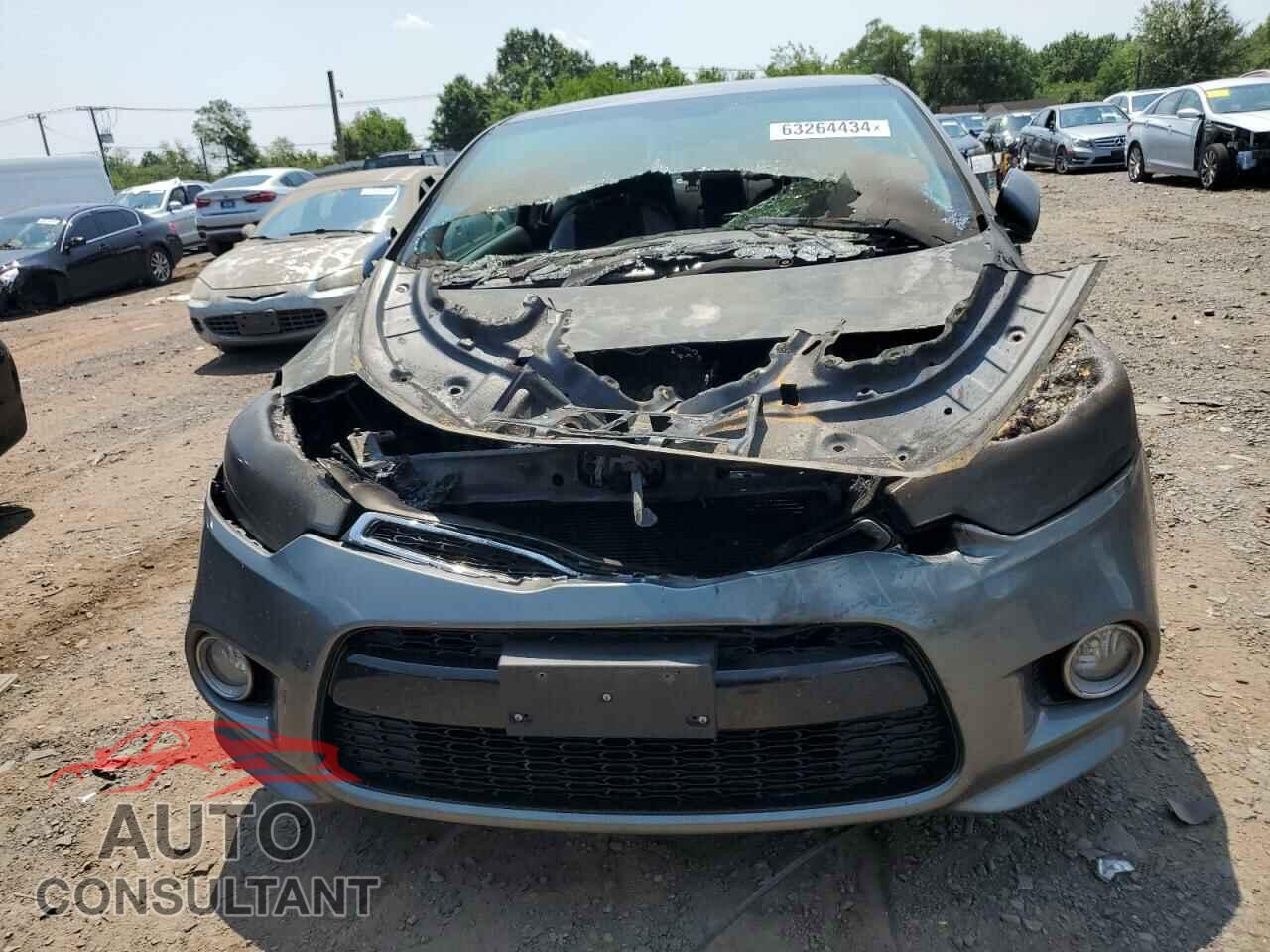 KIA FORTE 2016 - KNAFX6A8XG5580316