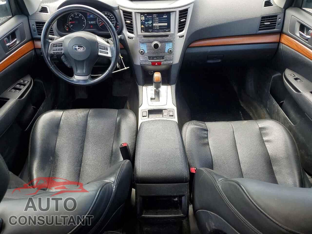 SUBARU OUTBACK 2014 - 4S4BRGMC8E3211007