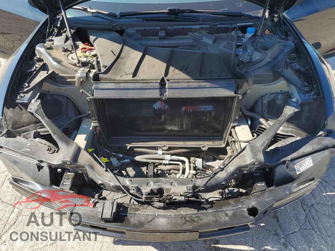 TESLA MODEL S 2018 - 5YJSA1E25JF243151