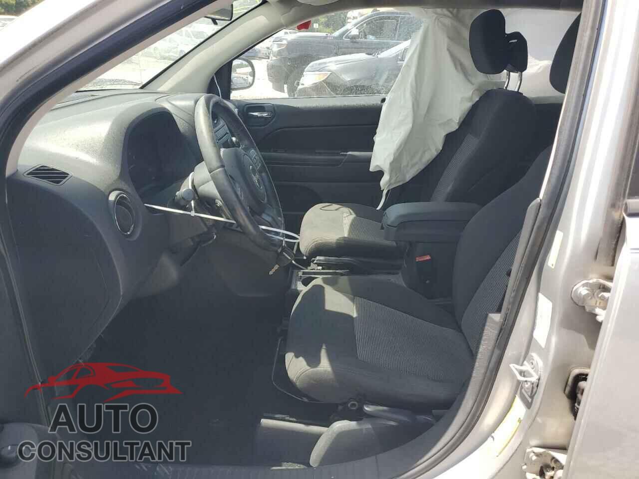 JEEP COMPASS 2011 - 1J4NT1FA9BD236624