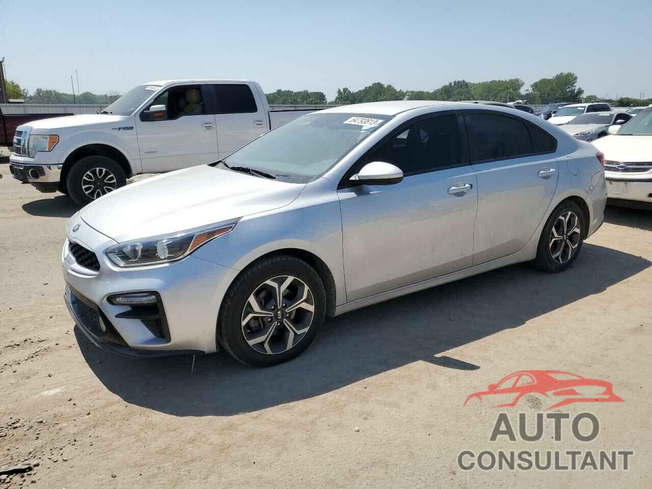 KIA FORTE 2019 - 3KPF24AD9KE069194