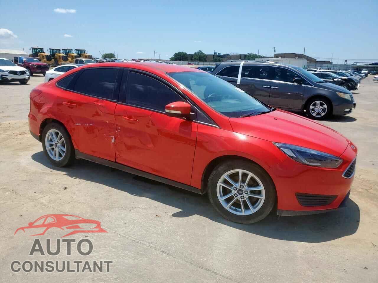 FORD FOCUS 2015 - 1FADP3F29FL366527
