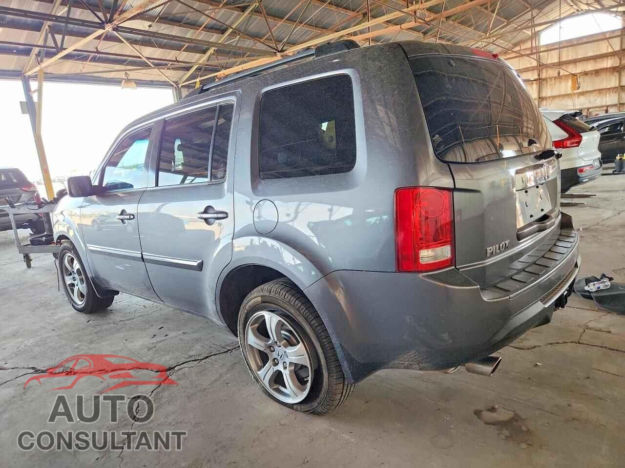 HONDA PILOT 2014 - 5FNYF4H6XEB042430