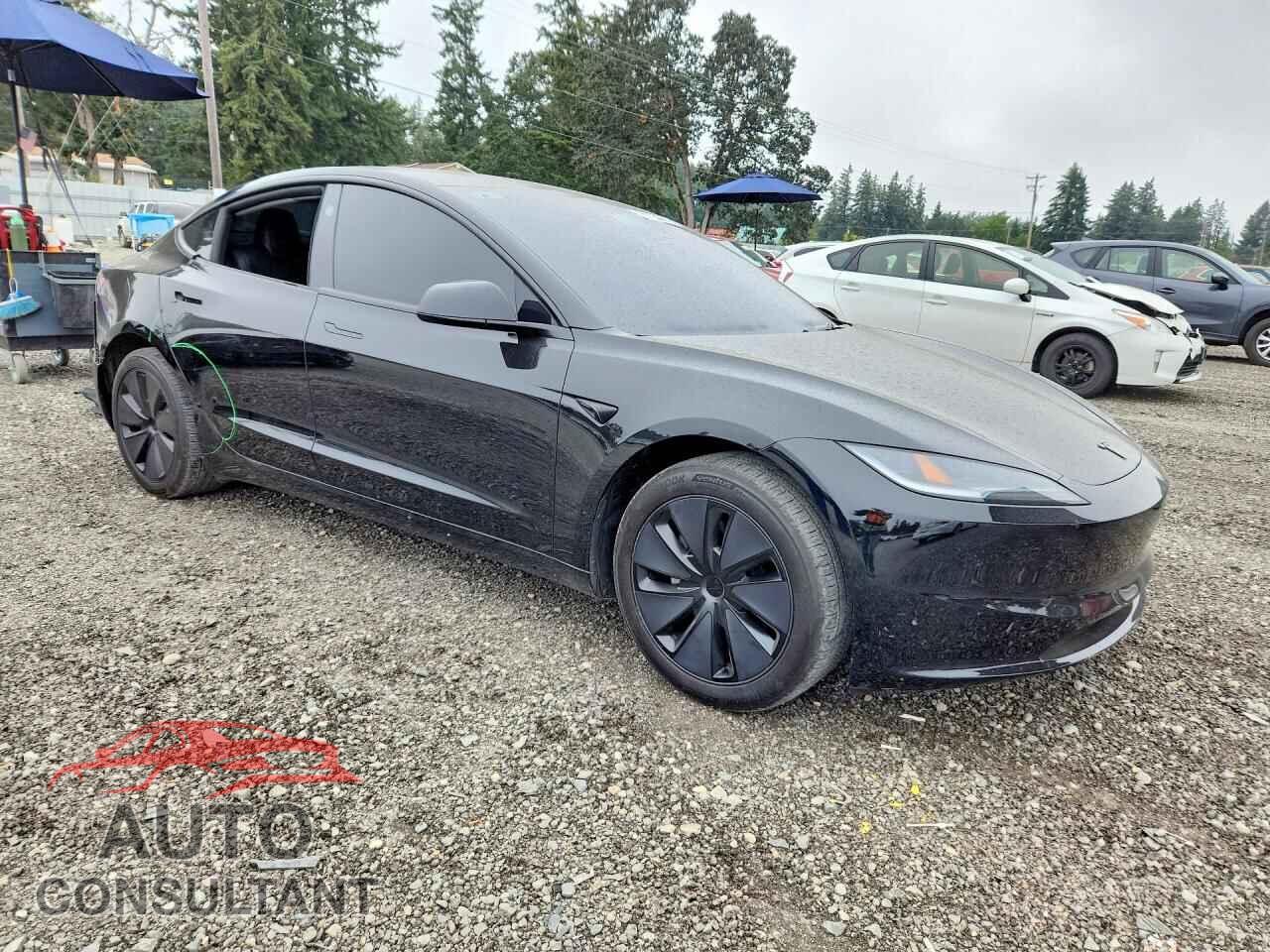 TESLA MODEL 3 2024 - 5YJ3E1EA4RF866515