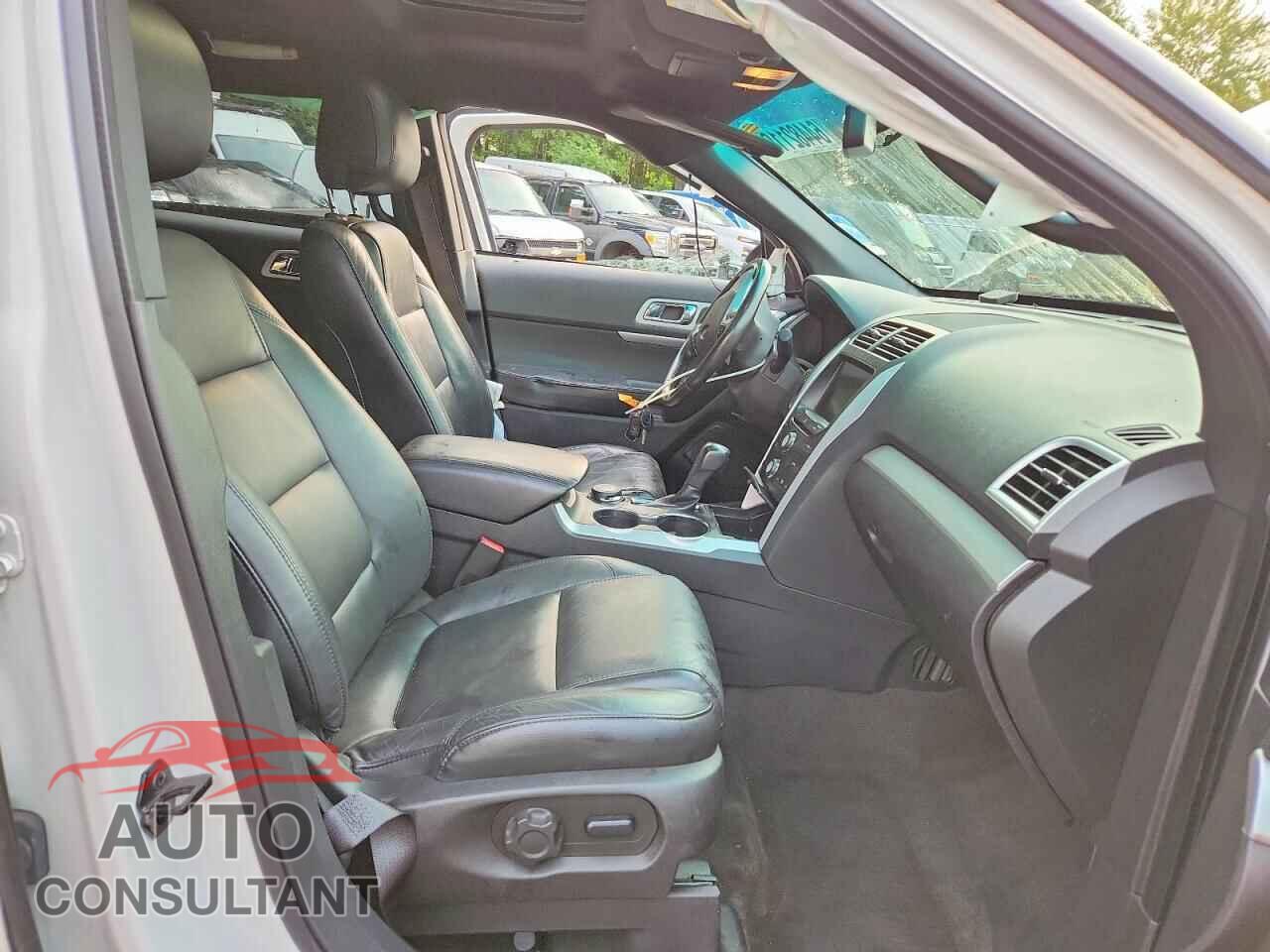 FORD EXPLORER 2015 - 1FM5K8D8XFGA60295