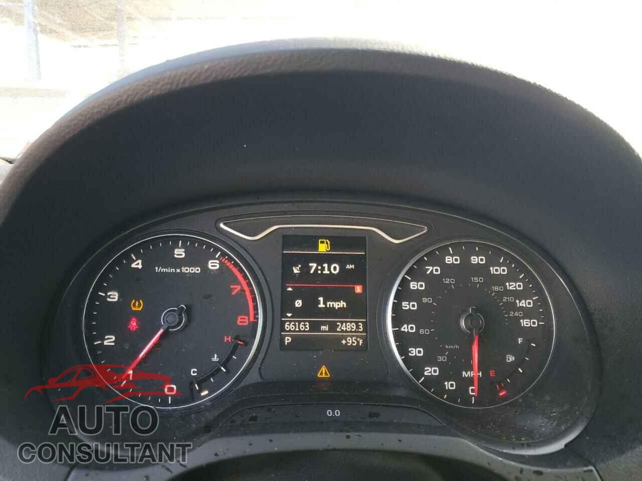 AUDI A3 2015 - WAUEFGFF4F1020728