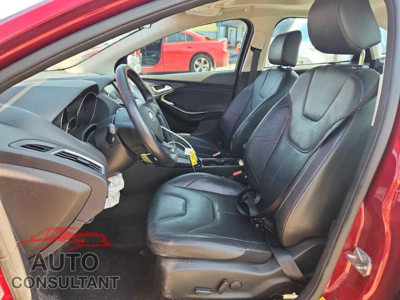 FORD FOCUS 2016 - 1FADP3J22GL357984